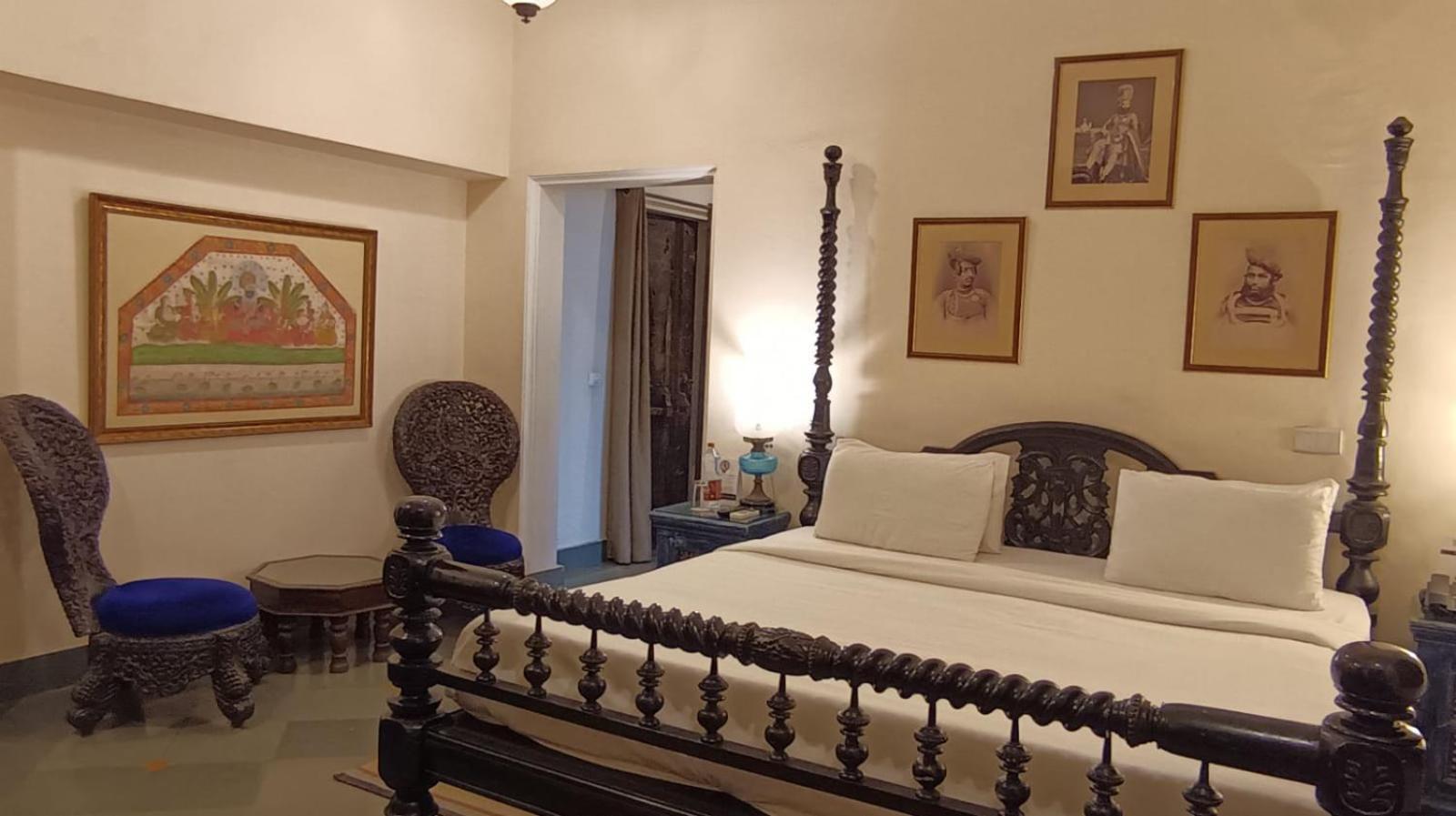 The Royal Retreat Resort & Spa Udaipur Eksteriør billede