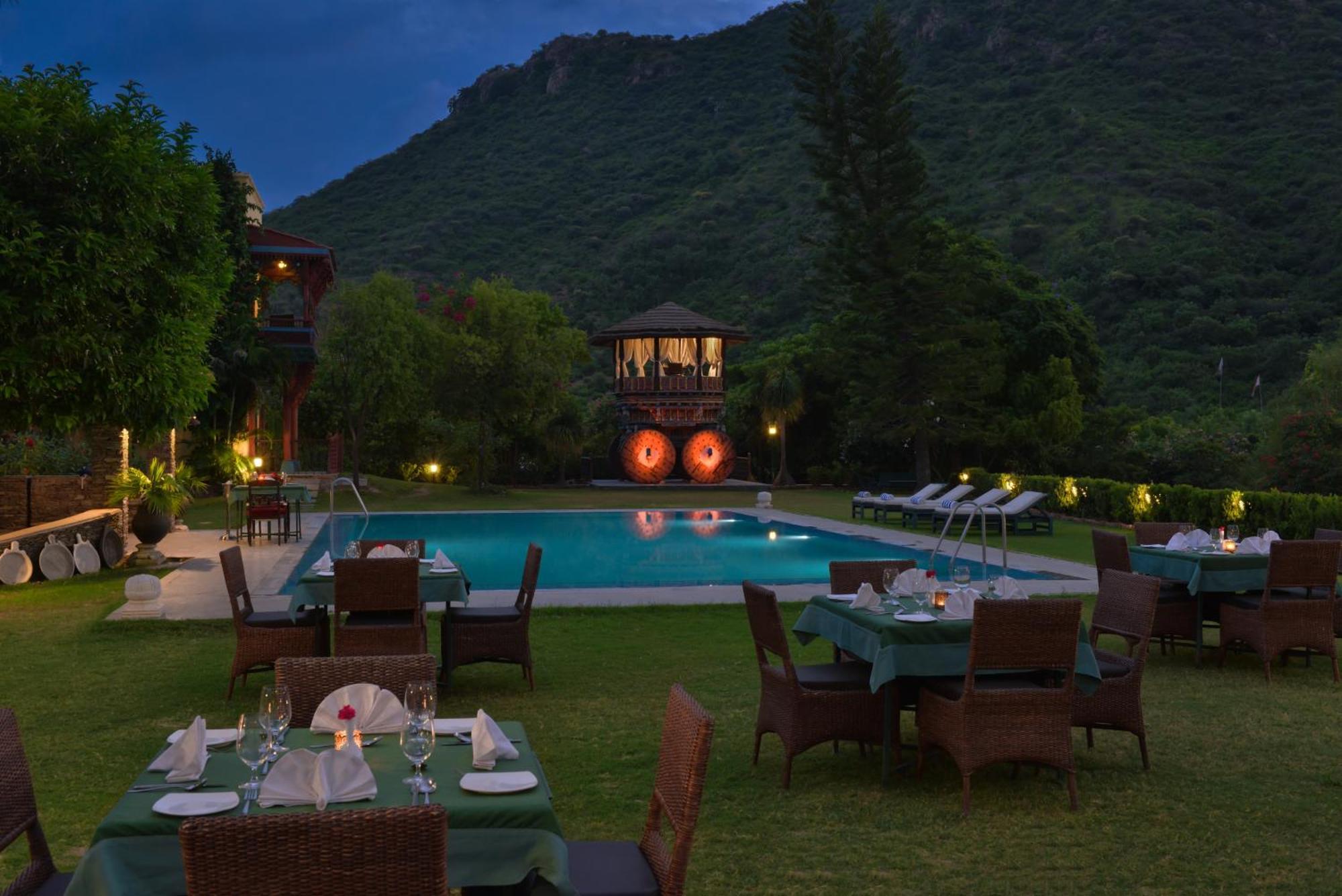 The Royal Retreat Resort & Spa Udaipur Eksteriør billede