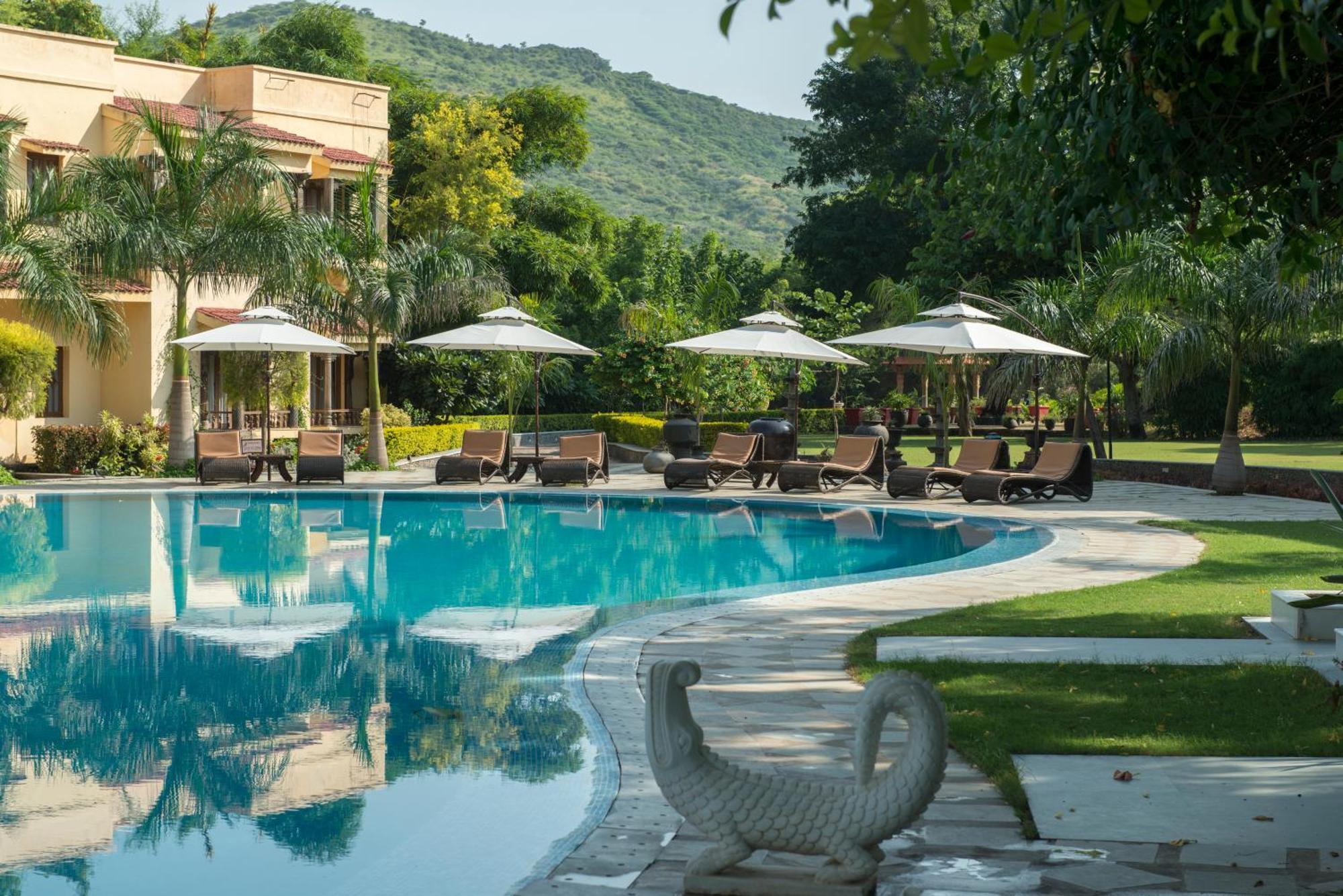 The Royal Retreat Resort & Spa Udaipur Eksteriør billede