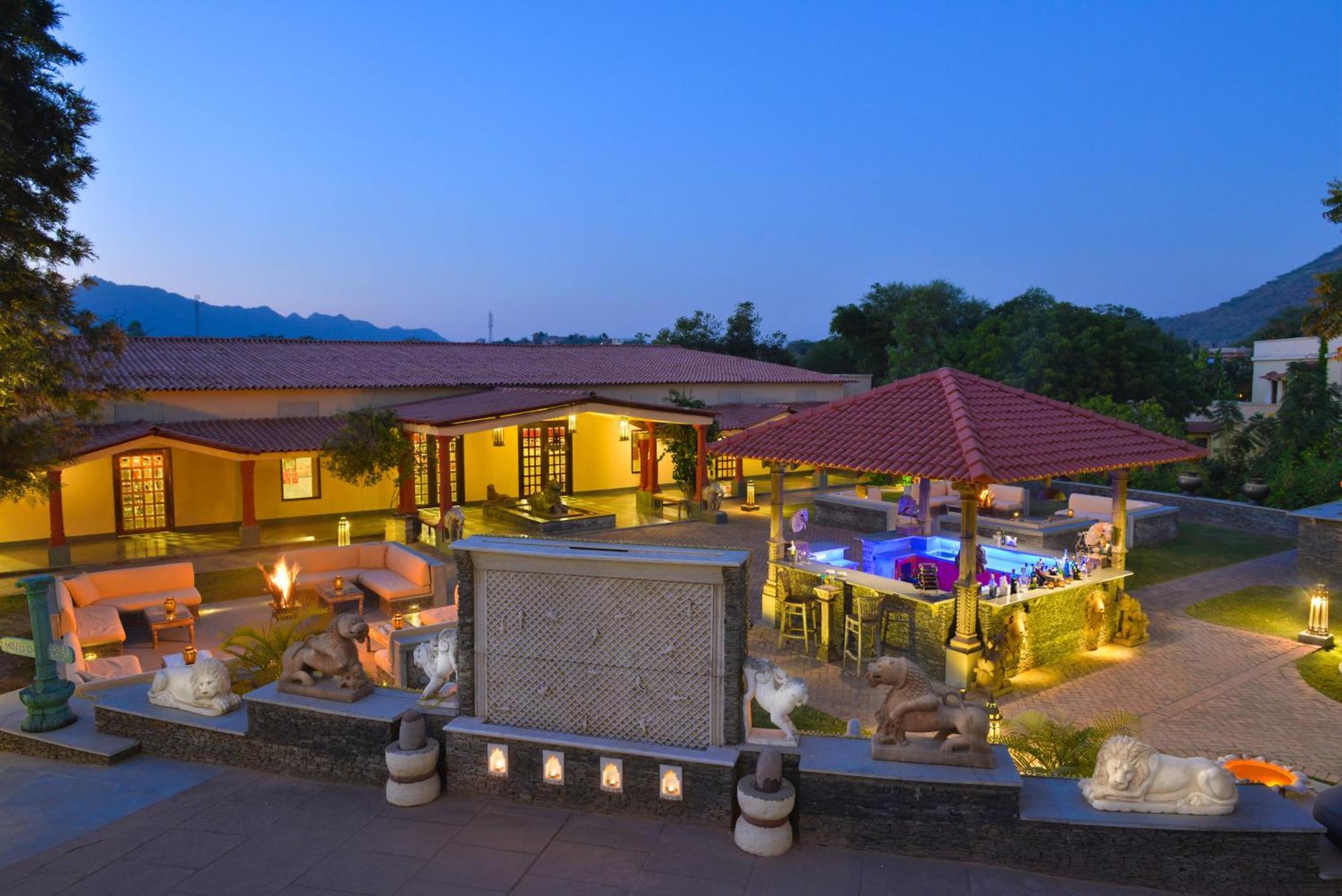 The Royal Retreat Resort & Spa Udaipur Eksteriør billede
