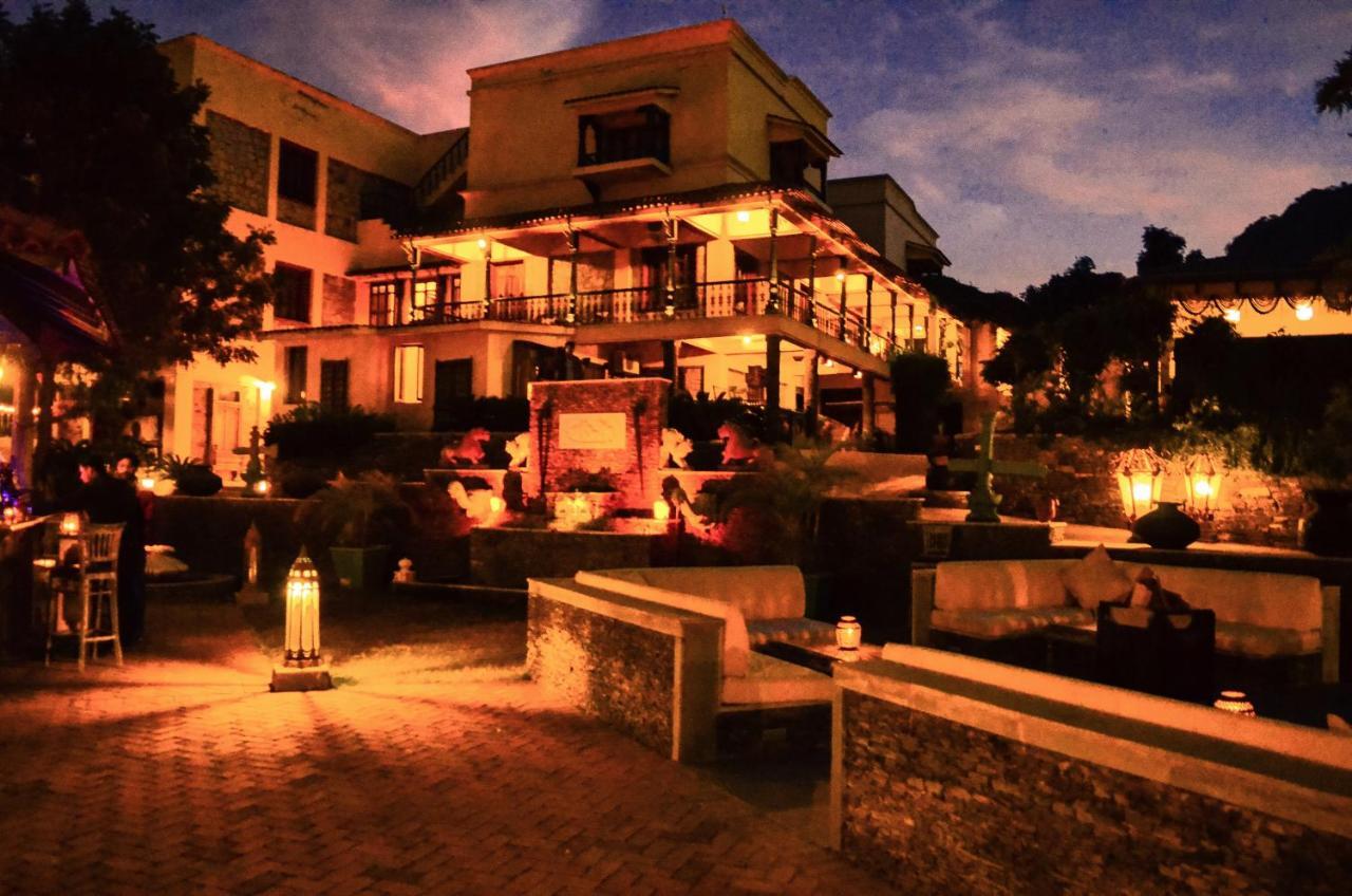 The Royal Retreat Resort & Spa Udaipur Eksteriør billede