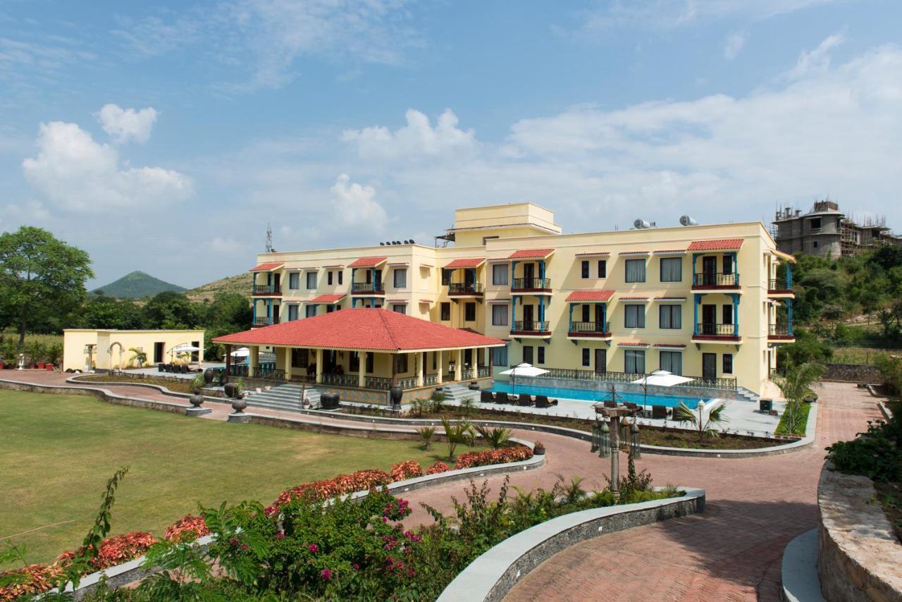The Royal Retreat Resort & Spa Udaipur Eksteriør billede