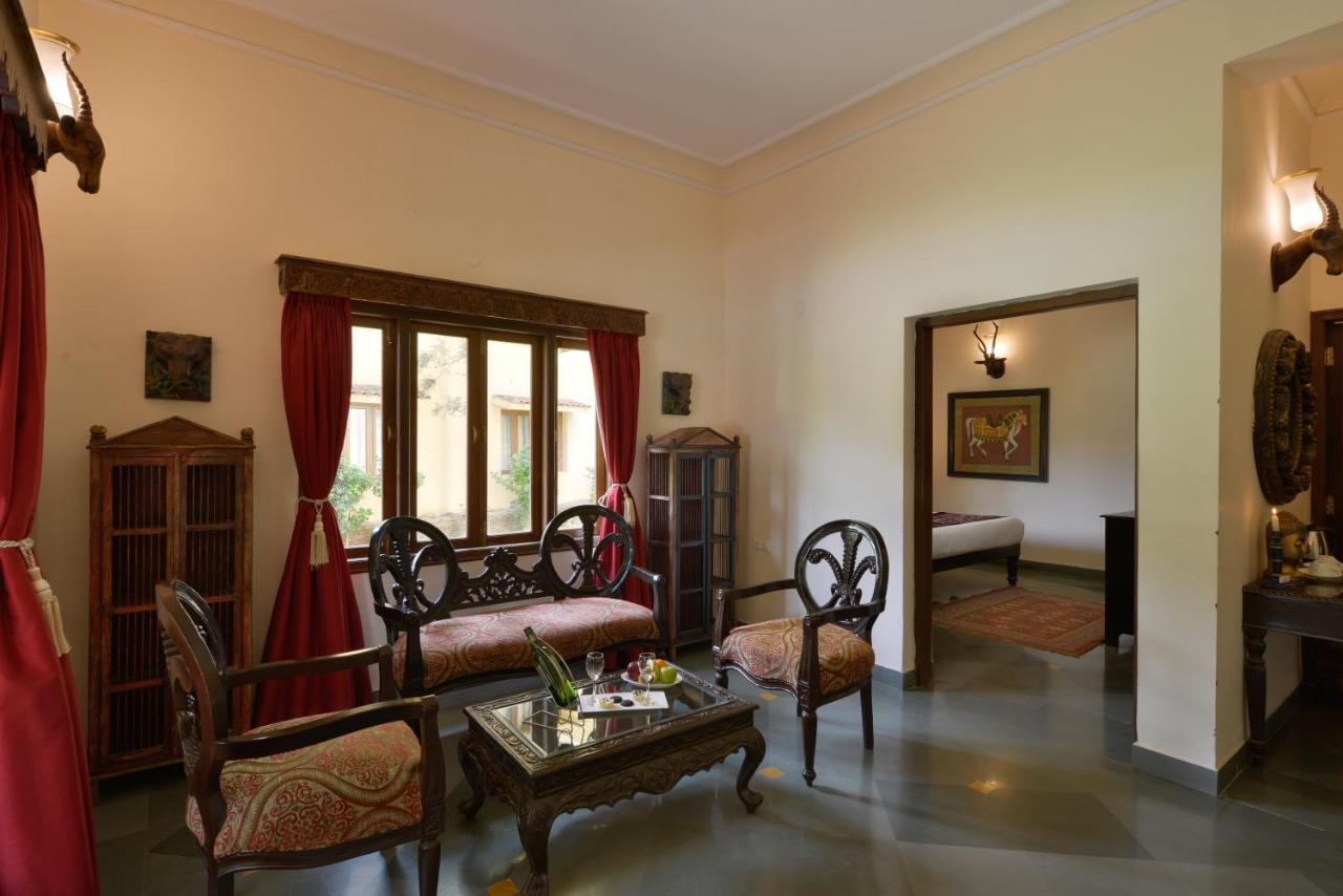 The Royal Retreat Resort & Spa Udaipur Eksteriør billede